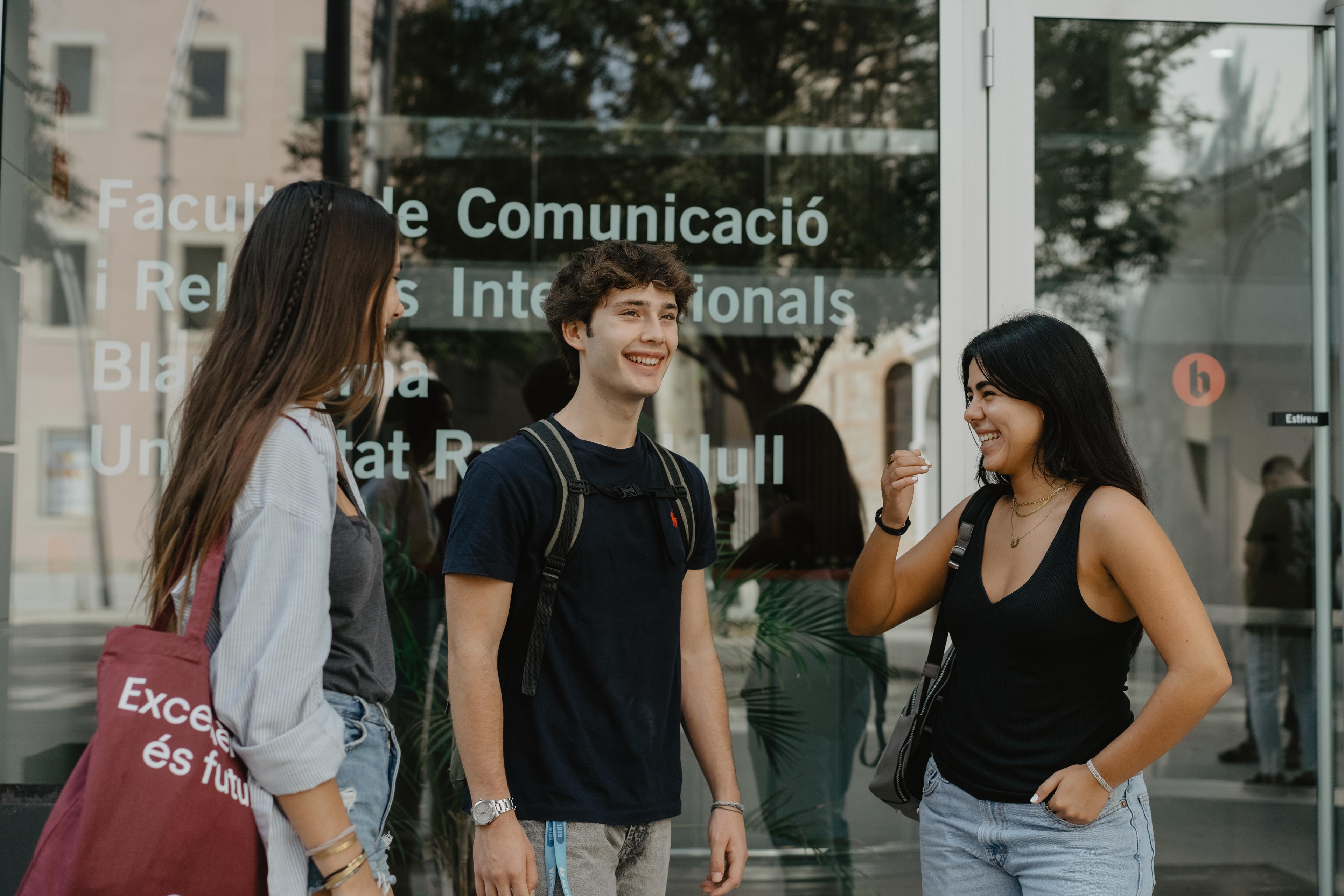 Alumnes exterior