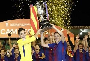 Estudiants de Blanquerna guanyen la Copa de la Reina amb el FC Barcelona femení