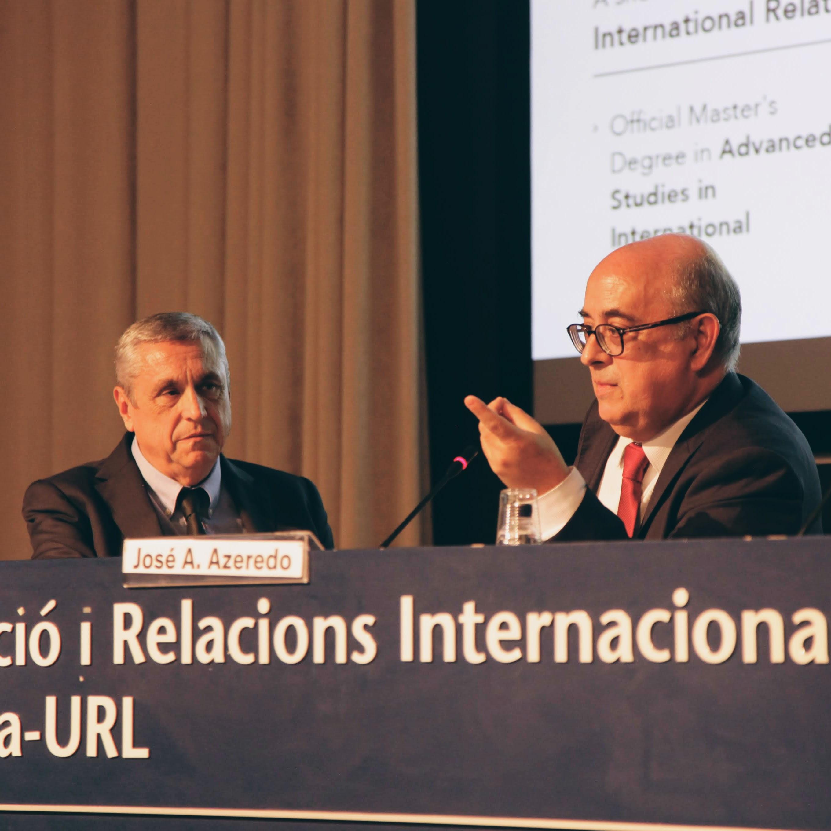 A shift of perspective for International Relations, by Dr. José Alberto Azeredo