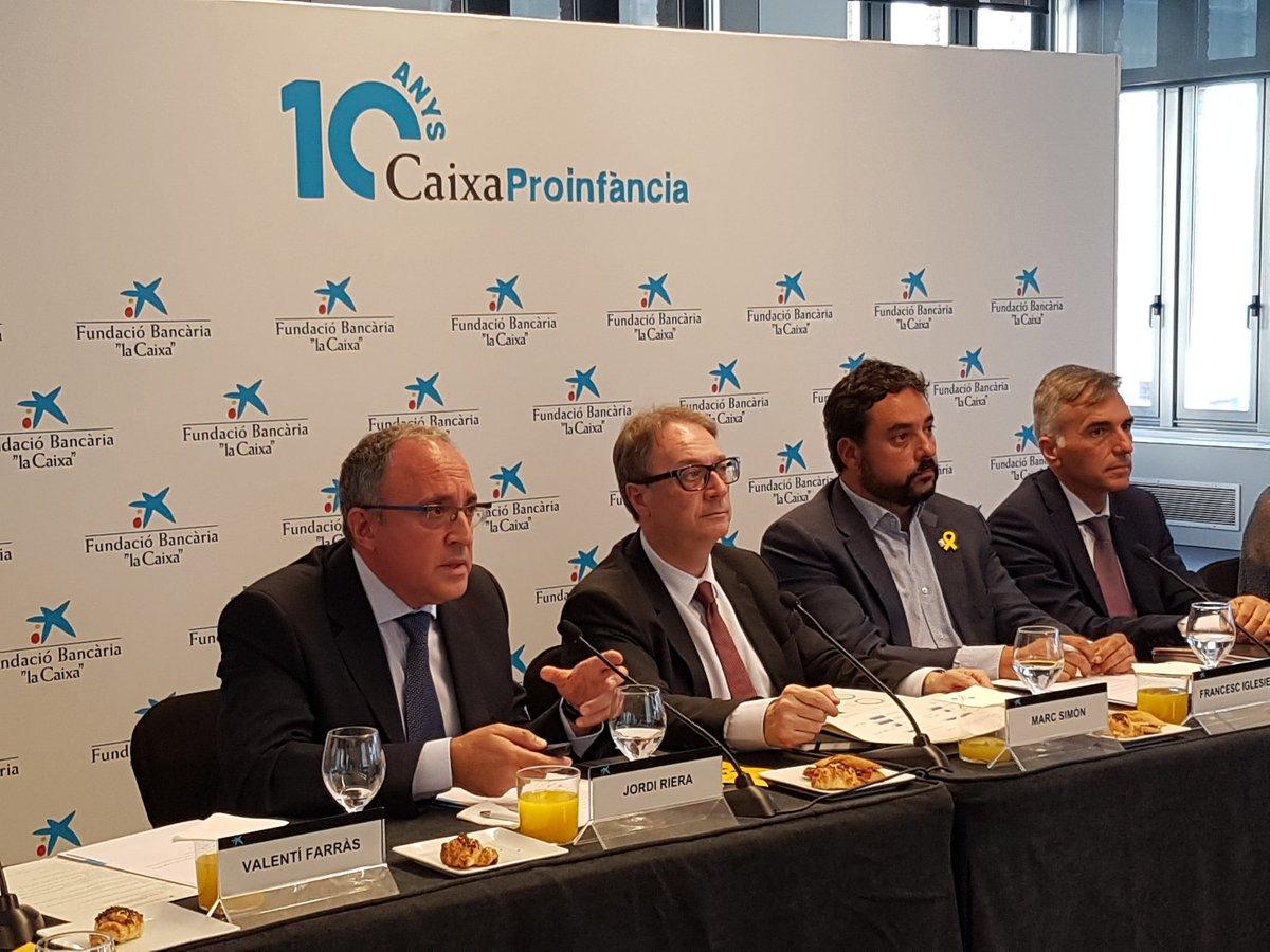 El grup PSITIC celebra els 10 anys del programa CaixaProinfància que combat la pobresa hereditària dels menors