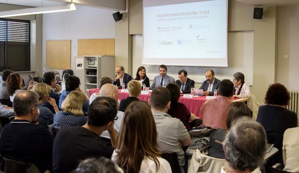 Acto de presentación y signatura del programa "Transición Blanquerna - Escuela"