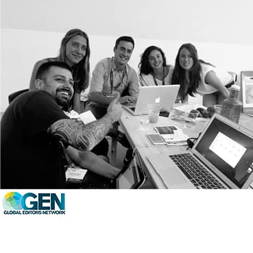 Estudiants participen en el GENSummit
